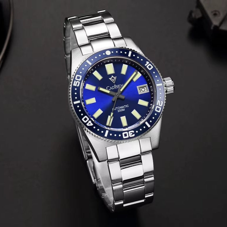 Cadisen C8207M Dive Watch With Bracelet