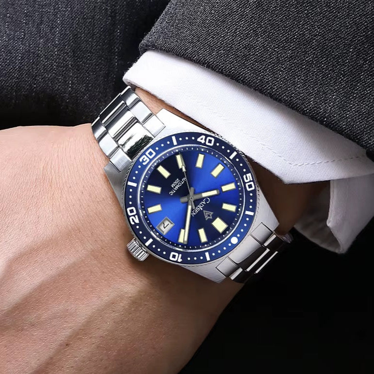 Cadisen C8207M Dive Watch With Bracelet blue wrist