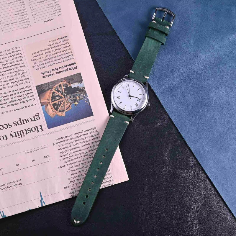 Anbeer Premium Military Style Leather Watch Strap on watch