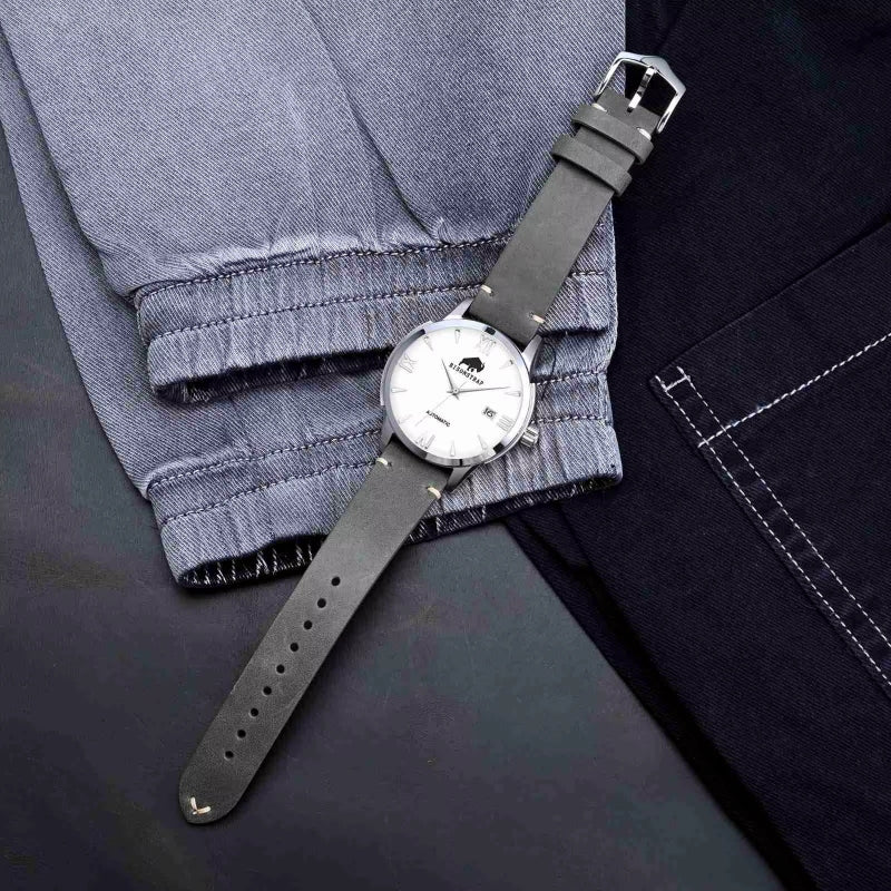 Anbeer Premium Military Style Leather Watch Strap on watch