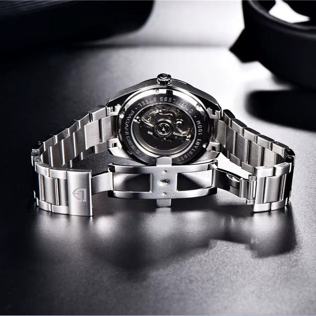 Pagani Design PD-1688 Sports Watch Desk back
